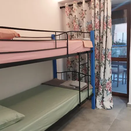 Uruci Apartament *